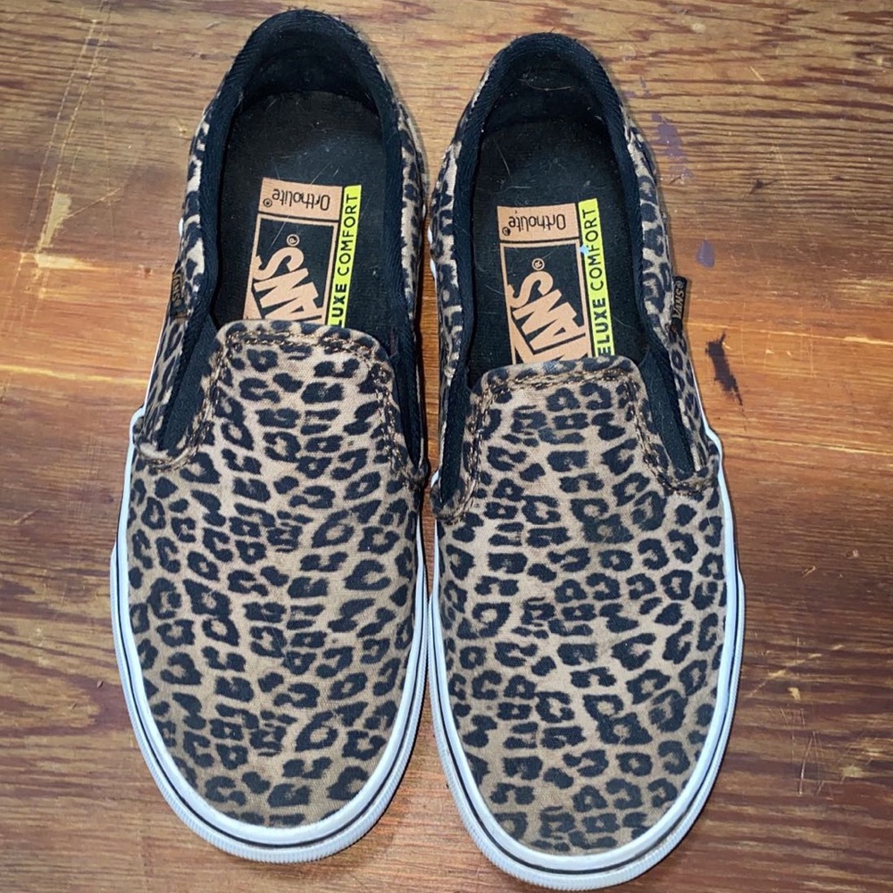 Cheeta vans